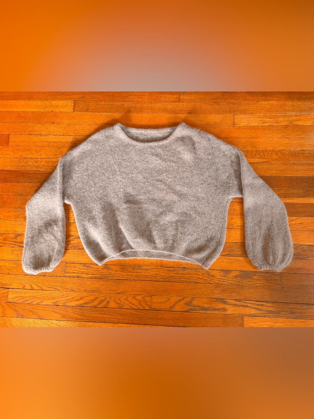 Soft Brushed alpaca blend balloon sleeve Crewneck Sweater - Light tan